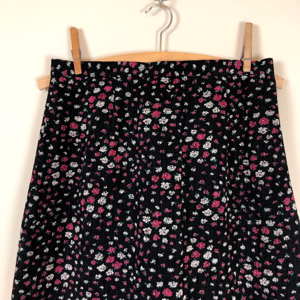 vintage‎ 90s criss cross textured corduroy skirt black ditsy floral a line midi - Picture 9 of 12